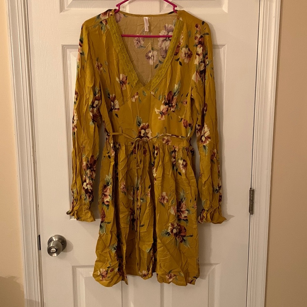 Floral dress size medium